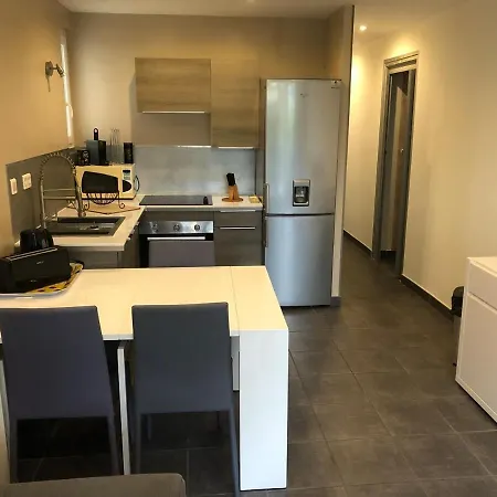 T2 47m2 Avec Parking Et Balcon *