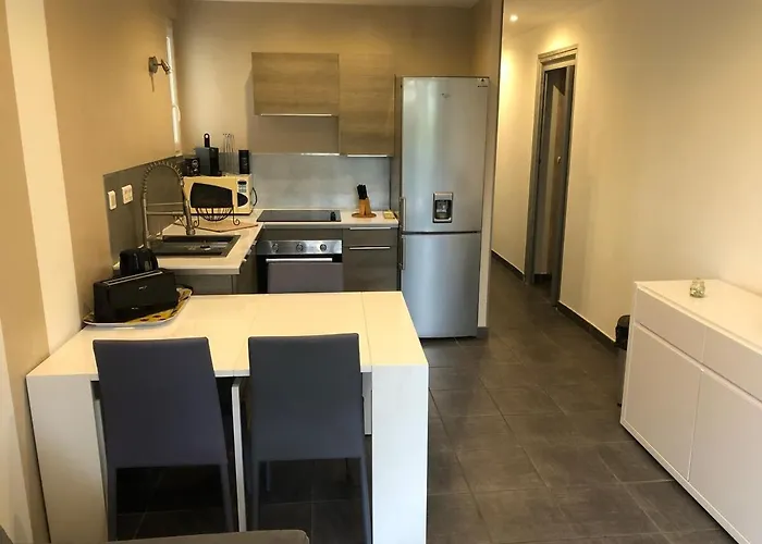 T2 47m2 Avec Parking Et Balcon *